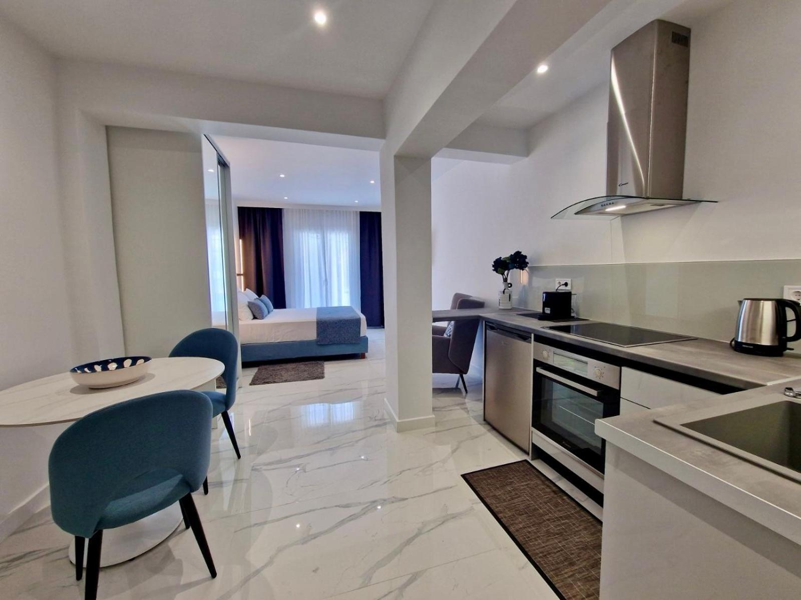 Kassiopi Piazza Suites 外观 照片